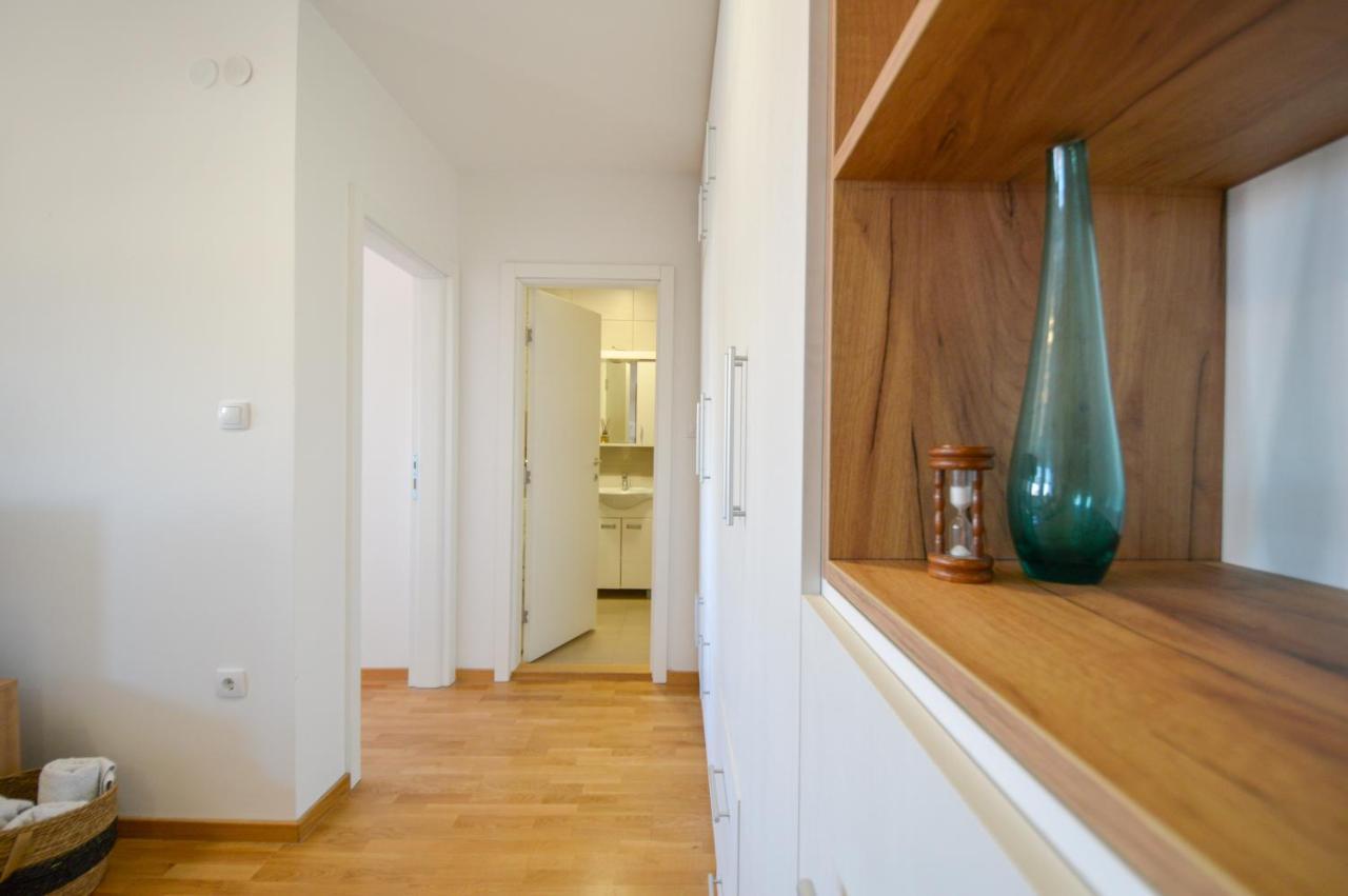 Shine24 - Spacious And Bright Apartment - New Novi Sad Exteriér fotografie